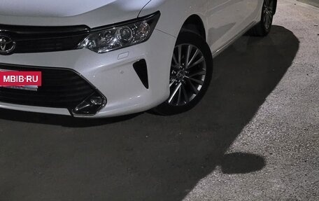 Toyota Camry, 2015 год, 2 200 000 рублей, 2 фотография