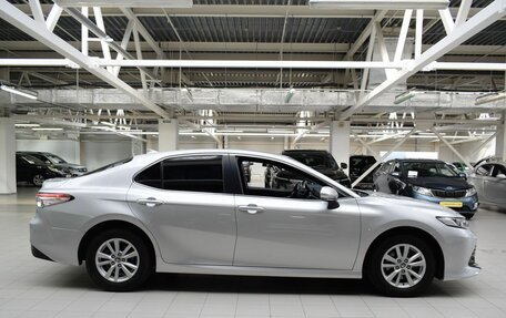 Toyota Camry, 2020 год, 2 920 000 рублей, 8 фотография