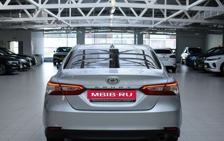 Toyota Camry, 2020 год, 2 920 000 рублей, 6 фотография