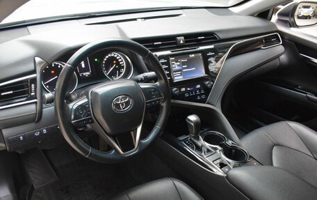 Toyota Camry, 2020 год, 2 920 000 рублей, 14 фотография