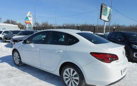 Opel Astra J, 2013 год, 798 000 рублей, 4 фотография