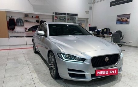 Jaguar XE I рестайлинг, 2016 год, 2 050 000 рублей, 3 фотография