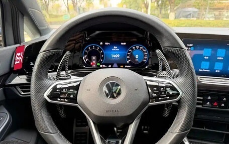 Volkswagen Golf VIII, 2023 год, 1 737 018 рублей, 12 фотография