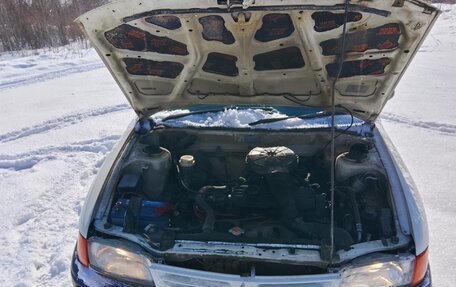 Mitsubishi Libero I рестайлинг, 2001 год, 100 000 рублей, 4 фотография