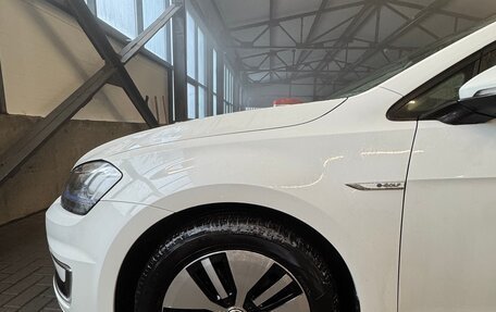 Volkswagen Golf VII, 2014 год, 1 065 000 рублей, 2 фотография