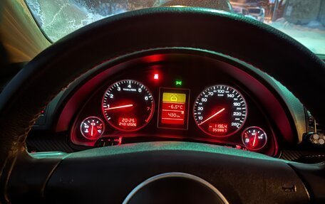 Audi A4, 2003 год, 500 000 рублей, 9 фотография