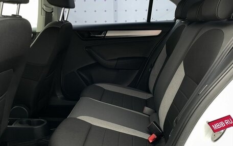 Skoda Rapid I, 2017 год, 990 000 рублей, 13 фотография