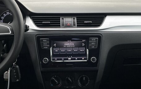 Skoda Rapid I, 2017 год, 990 000 рублей, 17 фотография