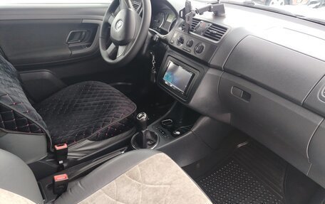 Skoda Fabia II, 2013 год, 690 000 рублей, 4 фотография