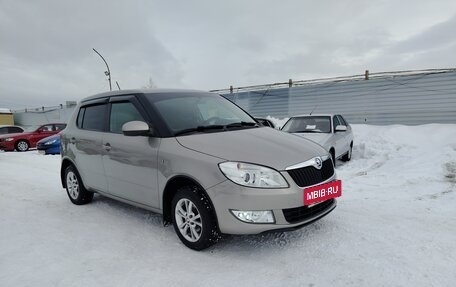 Skoda Fabia II, 2013 год, 690 000 рублей, 2 фотография