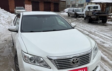 Toyota Camry, 2014 год, 1 830 000 рублей, 2 фотография