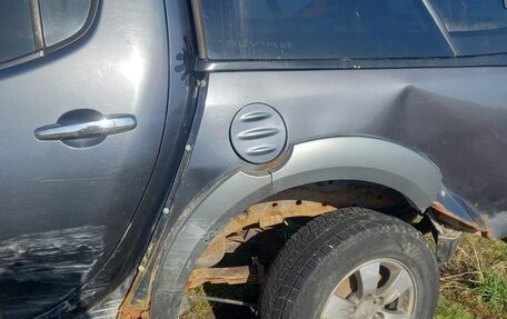 Mitsubishi L200 IV рестайлинг, 2007 год, 720 000 рублей, 3 фотография