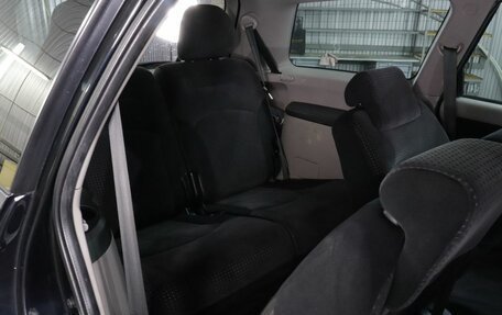 Mitsubishi Grandis, 2006 год, 800 000 рублей, 16 фотография