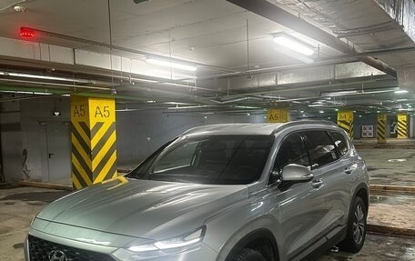 Hyundai Santa Fe IV, 2018 год, 2 490 000 рублей, 2 фотография