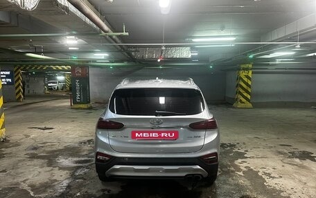 Hyundai Santa Fe IV, 2018 год, 2 490 000 рублей, 10 фотография