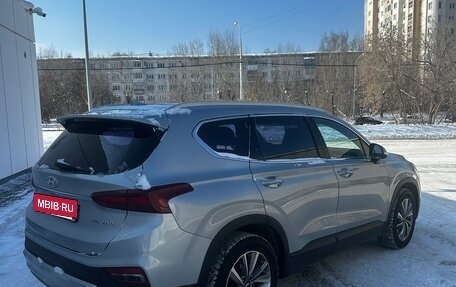 Hyundai Santa Fe IV, 2018 год, 2 490 000 рублей, 14 фотография