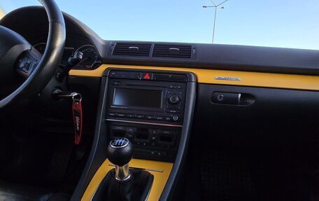 Audi A4, 2005 год, 1 290 000 рублей, 12 фотография