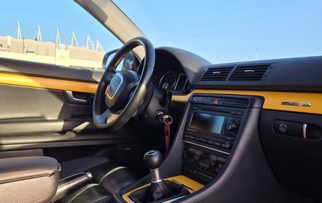 Audi A4, 2005 год, 1 290 000 рублей, 13 фотография