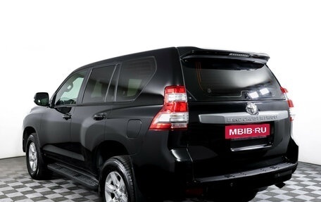 Toyota Land Cruiser Prado 150 рестайлинг 2, 2016 год, 3 539 000 рублей, 7 фотография