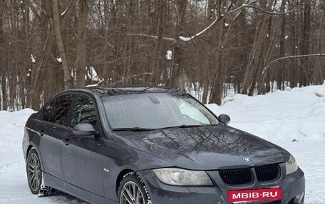 BMW 3 серия, 2007 год, 670 000 рублей, 3 фотография