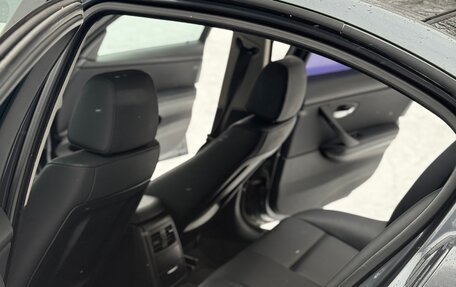 BMW 3 серия, 2007 год, 670 000 рублей, 12 фотография