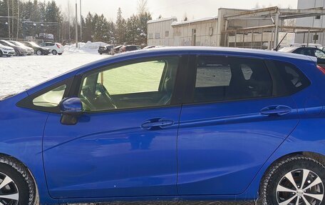 Honda Fit III, 2016 год, 960 000 рублей, 2 фотография