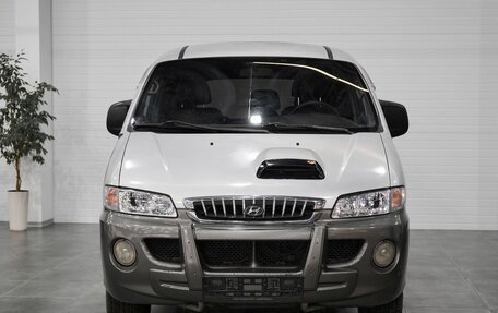 Hyundai Starex I рестайлинг, 2003 год, 450 000 рублей, 2 фотография