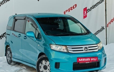Honda Freed I, 2010 год, 1 025 000 рублей, 2 фотография