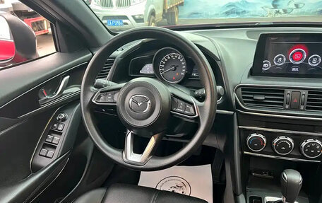 Mazda CX-4, 2023 год, 1 800 555 рублей, 10 фотография