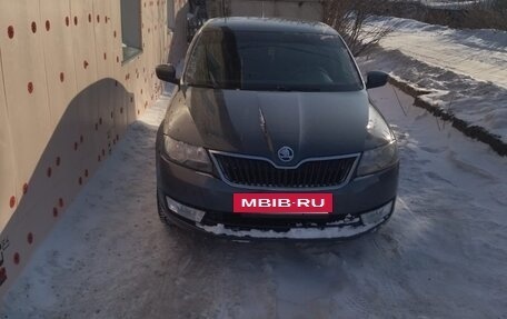 Skoda Rapid I, 2015 год, 900 000 рублей, 3 фотография
