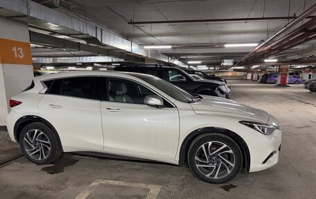 Infiniti Q30, 2018 год, 2 250 000 рублей, 4 фотография
