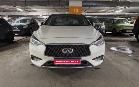 Infiniti Q30, 2018 год, 2 250 000 рублей, 7 фотография