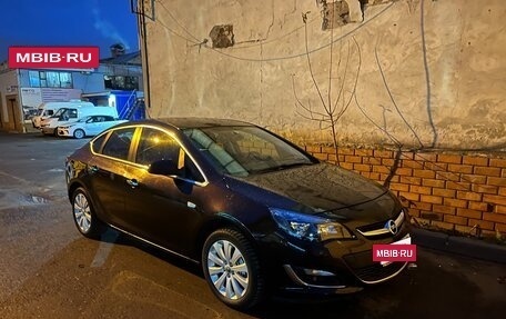 Opel Astra J, 2013 год, 1 025 000 рублей, 2 фотография