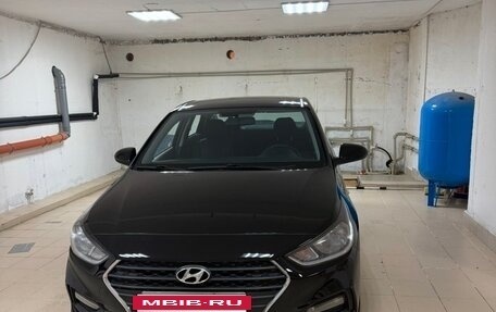 Hyundai Solaris II рестайлинг, 2019 год, 1 200 000 рублей, 5 фотография
