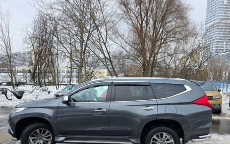 Mitsubishi Pajero Sport III рестайлинг, 2018 год, 2 700 000 рублей, 2 фотография