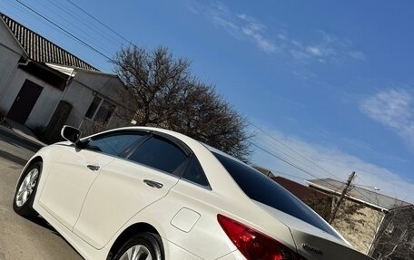 Hyundai Sonata VI, 2011 год, 1 220 000 рублей, 10 фотография