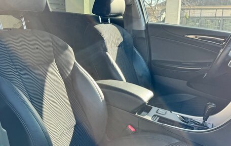 Hyundai Sonata VI, 2011 год, 1 220 000 рублей, 21 фотография