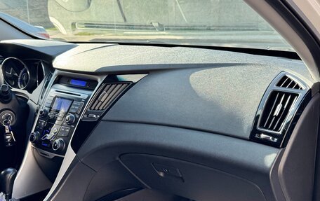 Hyundai Sonata VI, 2011 год, 1 220 000 рублей, 22 фотография