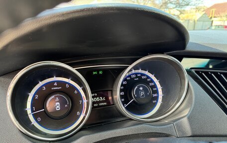 Hyundai Sonata VI, 2011 год, 1 220 000 рублей, 18 фотография