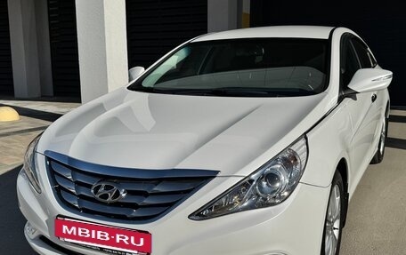 Hyundai Sonata VI, 2011 год, 1 220 000 рублей, 15 фотография