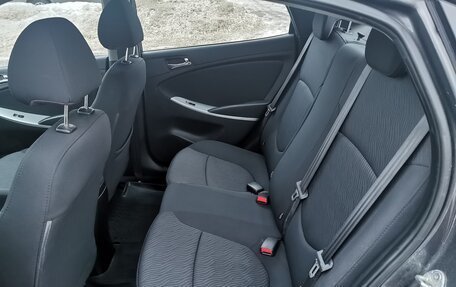 Hyundai Solaris II рестайлинг, 2013 год, 720 000 рублей, 20 фотография