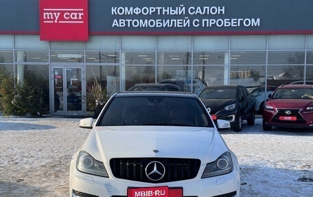 Mercedes-Benz C-Класс, 2012 год, 1 250 000 рублей, 2 фотография