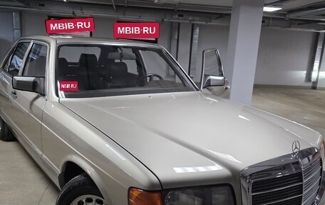 Mercedes-Benz S-Класс, 1985 год, 9 500 000 рублей, 3 фотография