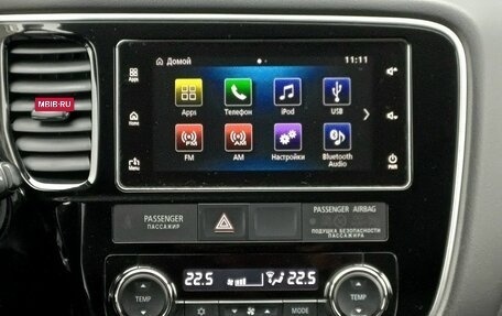 Mitsubishi Outlander III рестайлинг 3, 2018 год, 2 149 000 рублей, 15 фотография