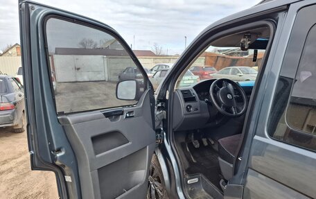 Volkswagen Caravelle T5, 2008 год, 1 250 000 рублей, 4 фотография