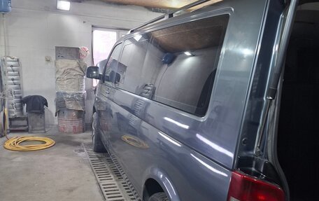 Volkswagen Caravelle T5, 2008 год, 1 250 000 рублей, 14 фотография