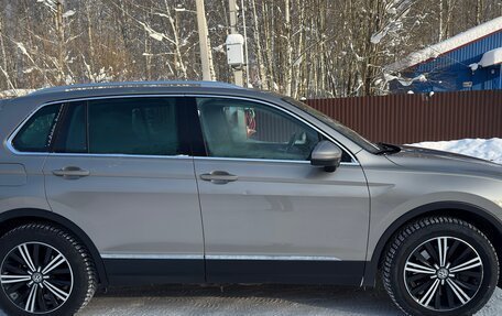 Volkswagen Tiguan II, 2017 год, 2 990 000 рублей, 9 фотография