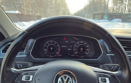 Volkswagen Tiguan II, 2017 год, 2 990 000 рублей, 10 фотография