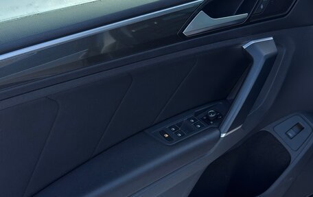 Volkswagen Tiguan II, 2017 год, 2 990 000 рублей, 22 фотография