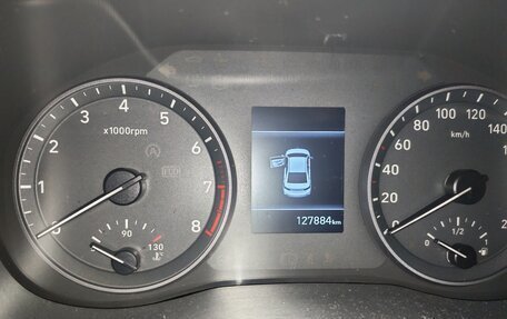 Hyundai Solaris II рестайлинг, 2017 год, 1 260 000 рублей, 3 фотография